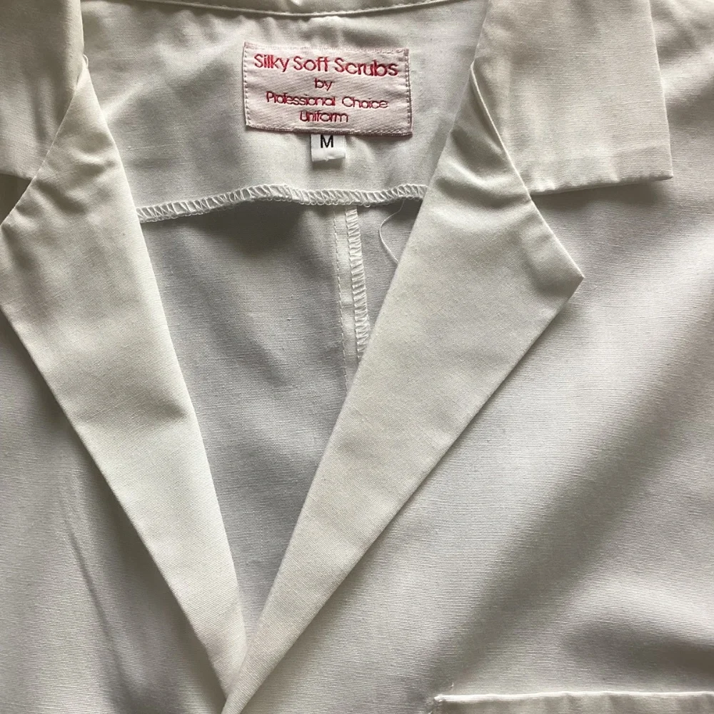 Lab coat - Picture 2 of 2